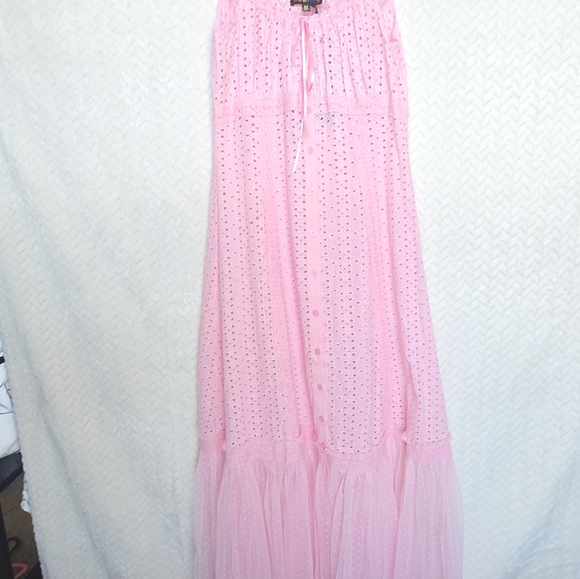 DOLLS KILL - Delia's Pink Eyelet Maxi Dress - Picture 3 of 11
